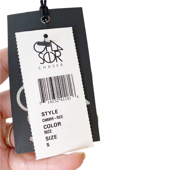 NWT Chaser White Rice Off Shoulder Top with Bell Sleeves Size Small - Picture 6 of 7